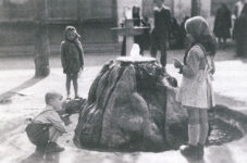 stranka_historia_povodny-pramen